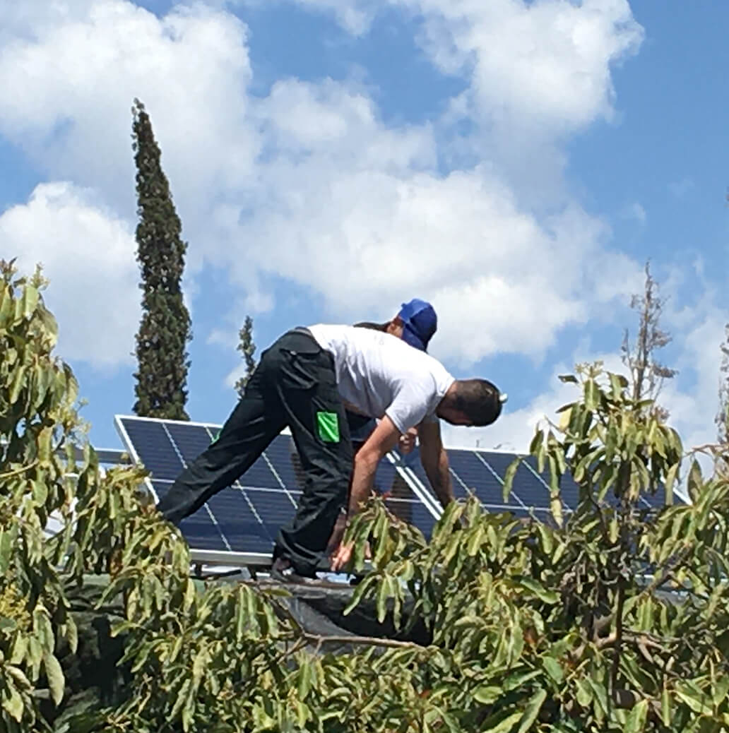 Instalación de paneles solares de Electra Casado